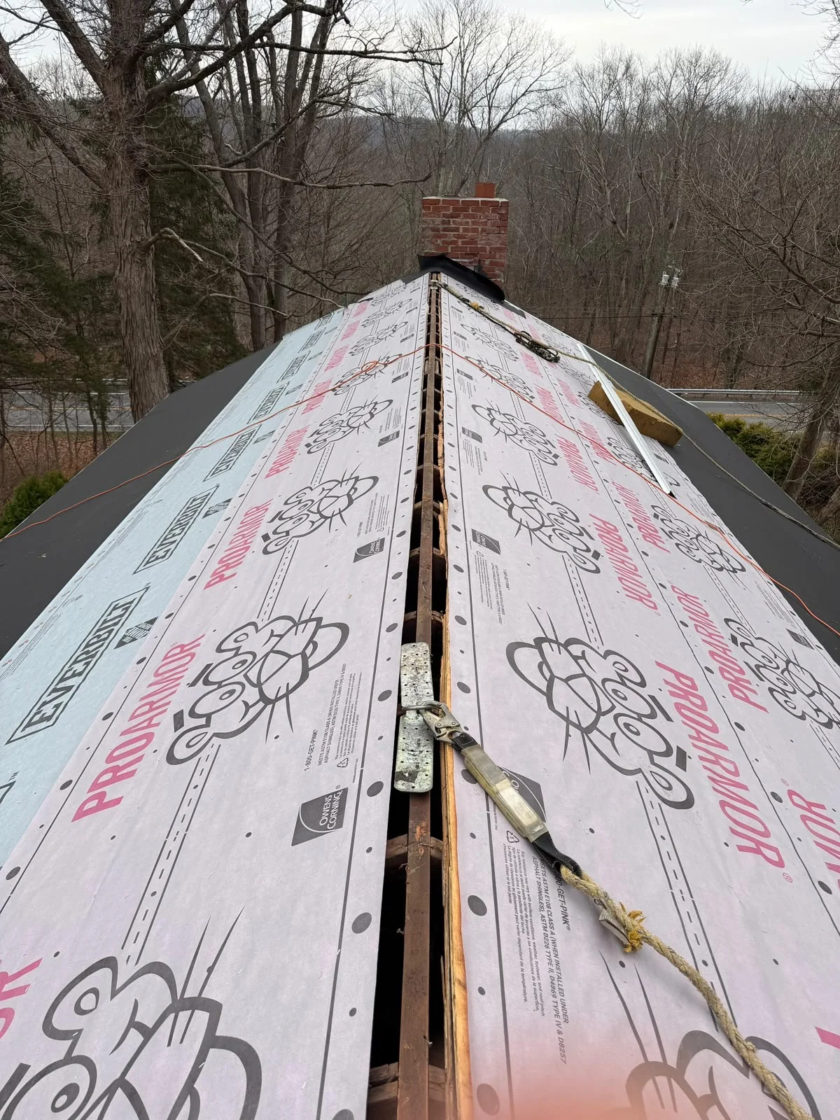 Roof underlayment installation